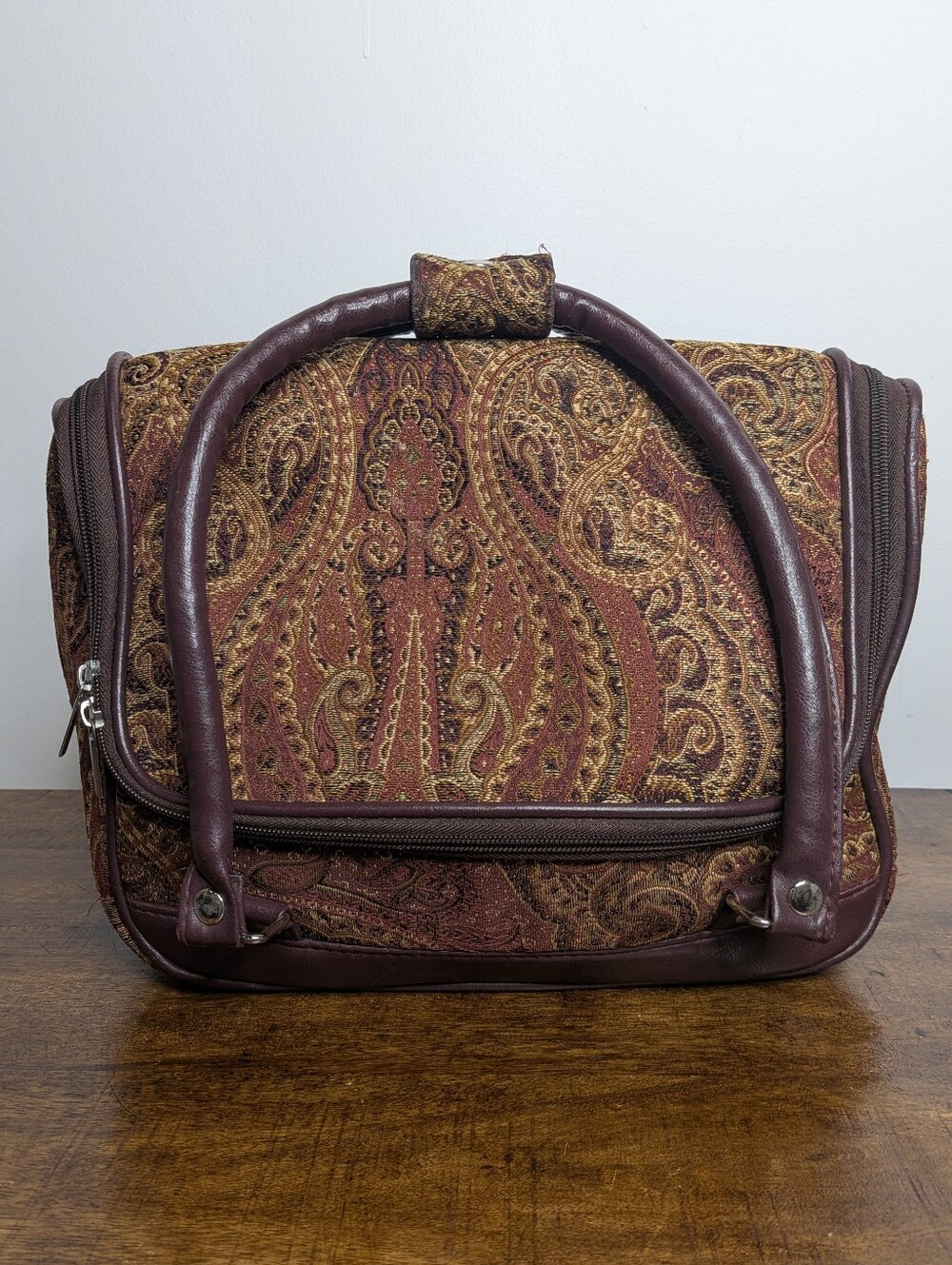 Vtg Paisley Tapestry Grannycore Cottagecore Overnight Bag Soft Case Satin Lining